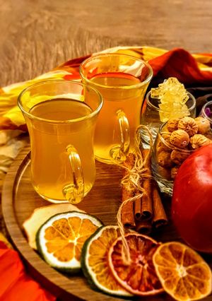 عکسی از دستور چای سیب ودارچین 🍎🍁🍂
