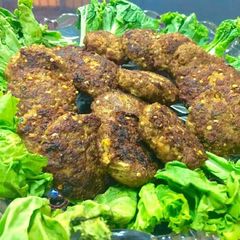 A picture of Chicken Chapli Kabab.