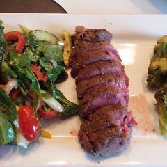 A picture of Gourmet Light Steak Meal.