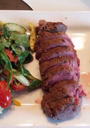 A picture of Gourmet Light Steak Meal.