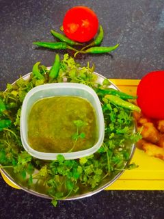 टमाटर की चटपटी  चटनी (Tamatar ki chatpati chutney recipe in Hindi) रेसिपी मुख्य फोटो