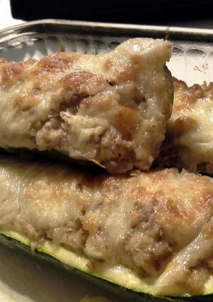 A picture of Zucchini boats.
