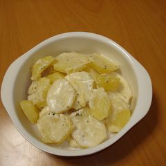 A picture of Potatoes Cooked in Milk.