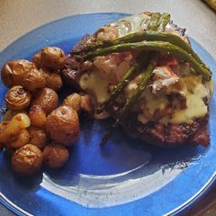 A picture of Brad's steak oscar #2.