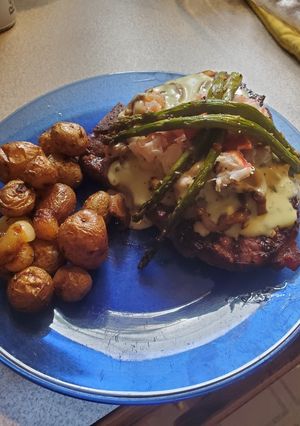 A picture of Brad's steak oscar #2.