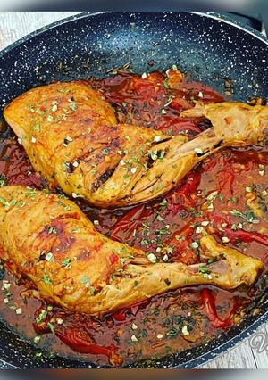 Une photo de Cuisses de poulet à la provençale