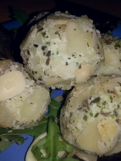 A picture of Sig's Cheese Praline.