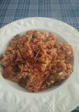 Una foto de Arroz con calamares