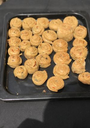 A picture of Mixed fish rolls.