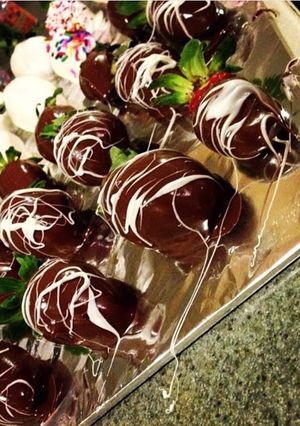 A picture of Chocolate Covered Strawberries!.