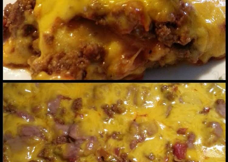 Steps to Make Award-winning Cara&#39;s Green Chile Enchilada Bake