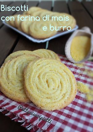 Foto di Biscotti con farina di mais e burro