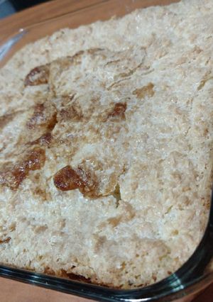 Una foto de "Bizcochuelo" de coco y dulce de leche sin harina