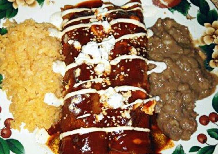 Recipe of Favorite Mole Poblano Shrimp Enchiladas&#39;