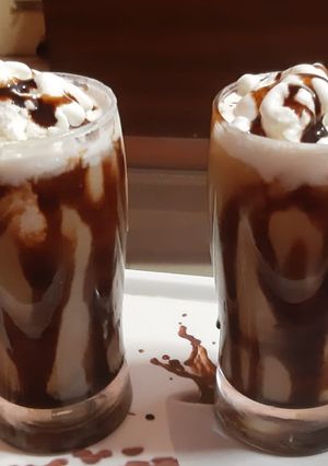 A picture of Chiku Smoothie.