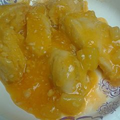 A picture of Pineapple chicken.