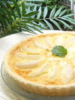 A picture of Asian Pear Yogurt Tart.