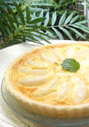 A picture of Asian Pear Yogurt Tart.