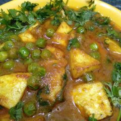 Matar paneer A picture of Matar paneer.