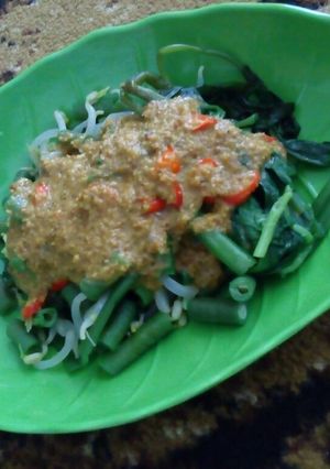 Foto resep Pecel sayur bumbu kacang