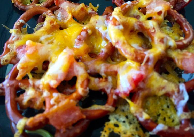 Bacon Cheesy Pretzel Snackers