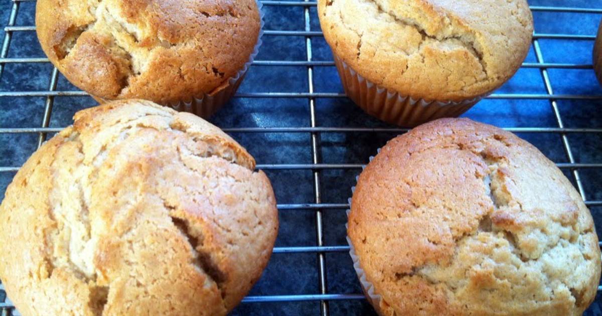 Brown Sugar Muffins with Jam Centres Recipe by Zuleika Lambe Cookpad