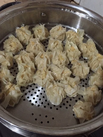 Cara Sederhana Menyiapkan Resep  Dimsum Ayam Udang yang Lezat, Lezat