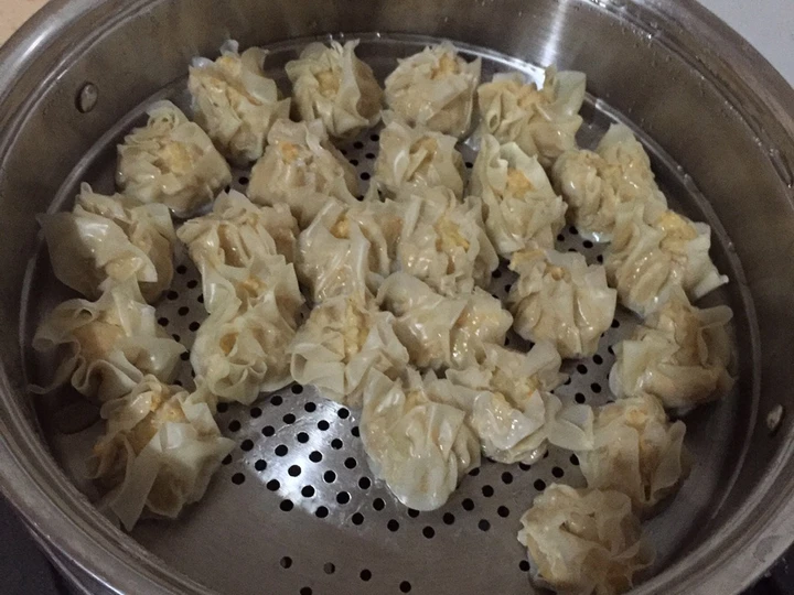 Cara Sederhana Menyiapkan Resep  Dimsum Ayam Udang yang Lezat, Lezat