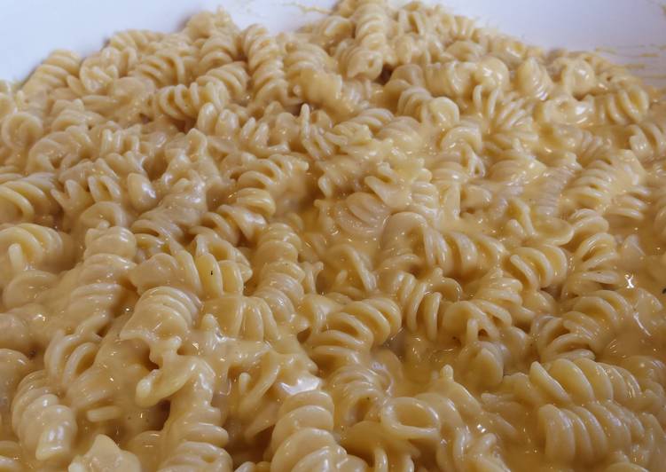 Steps to Prepare Super Quick Homemade Easy Mac &amp; Cheese (No Bake)