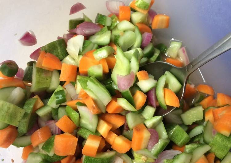 Acar timun wortel sehat