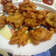 A picture of Pakora Special (Fritters).