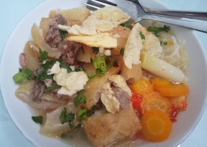 Yuk intip, Resep termudah membuat Soto Mie Bogor ala Indry Hapsari yang lezat