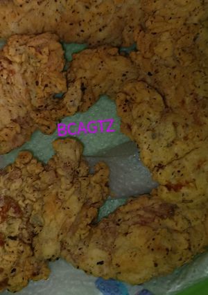 Una foto de Pollicruji (tiras de pollo crujiente)