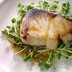 A picture of Pan-Fried Amberjack with Shiso Butter Sauce.