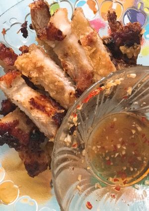 Hình của món Thịt chiên nước mắm.