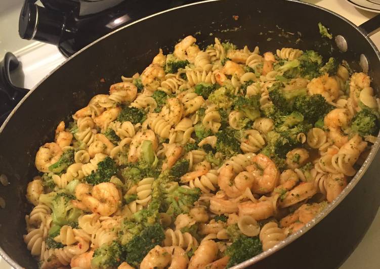 Easiest Way to Prepare Ultimate Shrimp Scampi With Broccoli