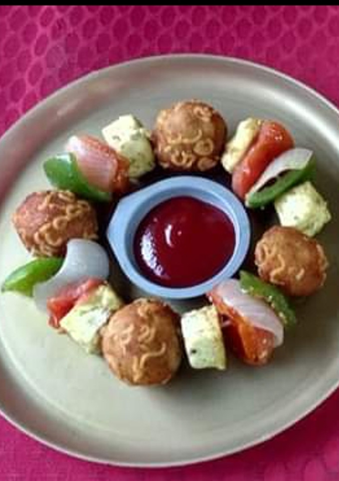 वेज पनीर विद कटलेट टिक्का (veg paneer with cutlet tikka recipe in Hindi) रेसिपी मुख्य फोटो