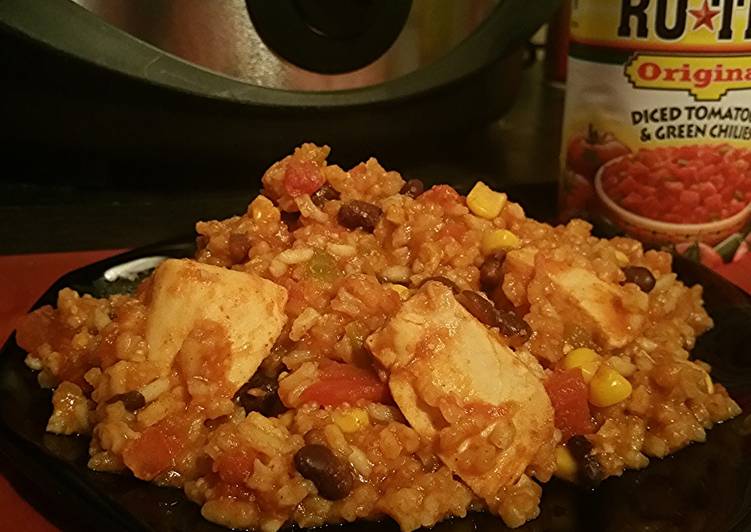 Fiesta Chicken with Beans and Rice