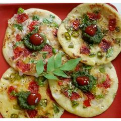 A picture of Mixed Dal and Veg Uttapam.