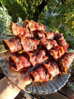 Baconbe tekert csirkemáj 🥓 recept fotója