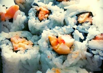 How to Make Appetizing Simple Sushi rolls w spicy crab
