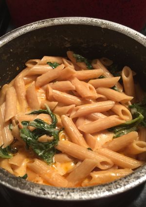 A picture of Penne ala Vodka And Kale.