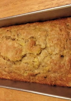 A picture of Sweet BananaBread.