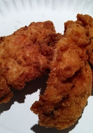 A picture of Finger licken fried chicken.