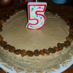 A picture of Doggie Birthday Cake.