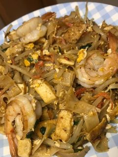 รูปของ ผัดไทยต่างแดน ไม่ใส่น้ำมะขาม