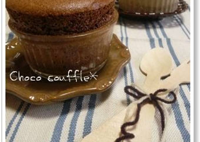 Steps to Make Any-night-of-the-week Fluffy and Airy! Happy Chocolate Soufflés