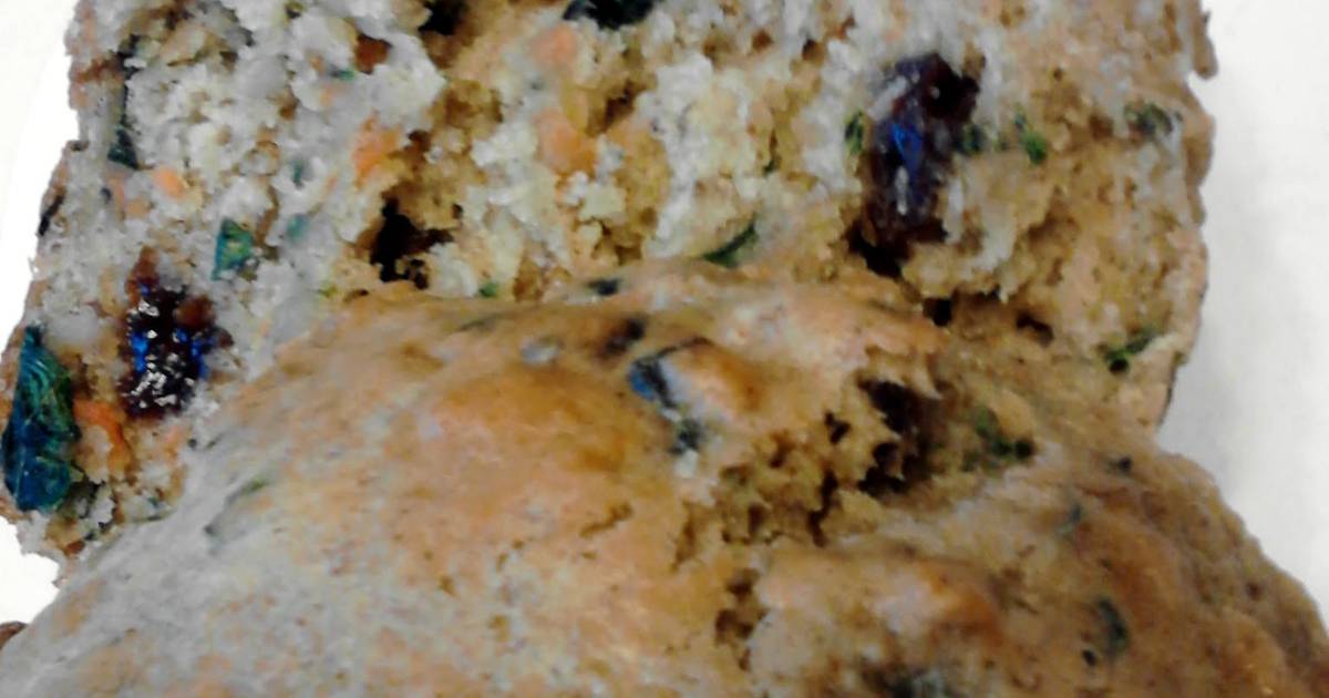 Spiced Banana Carrot & Kale Muffins .. healthy, egg free