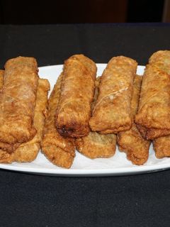 A picture of Shrimp and Shiitake Spring Rolls.