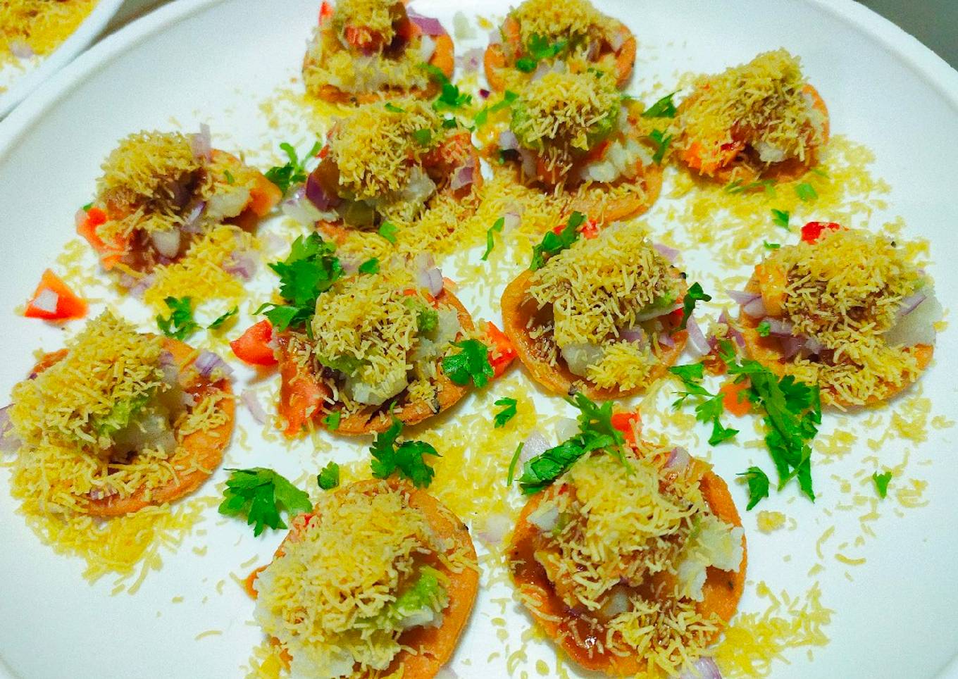 Sev puri